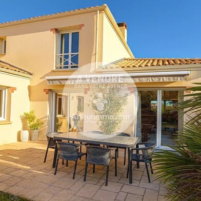 Maison 8 pièces 547000 €