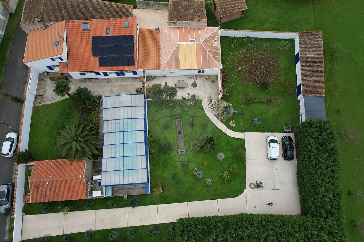 Villa / Maison  T6 à vendre Marennes 17320