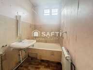 APPARTEMENT T3 AU 1ER ET DERNIER ETAGE + PLACE DE PARKING — photo 3