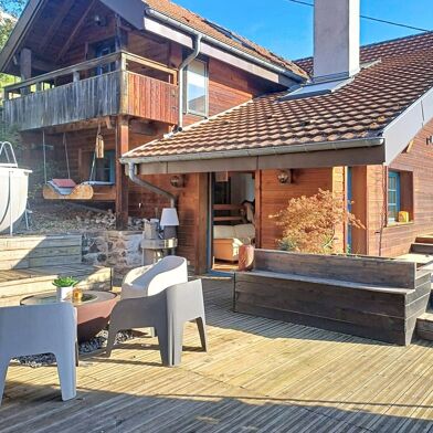 Maison 5 pièces 399000 €