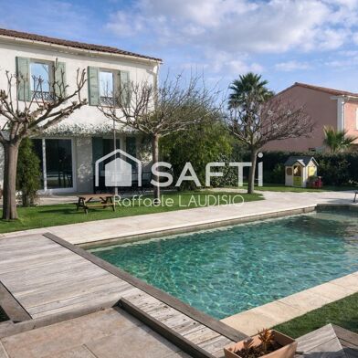 Maison 4 pièces 520000 €