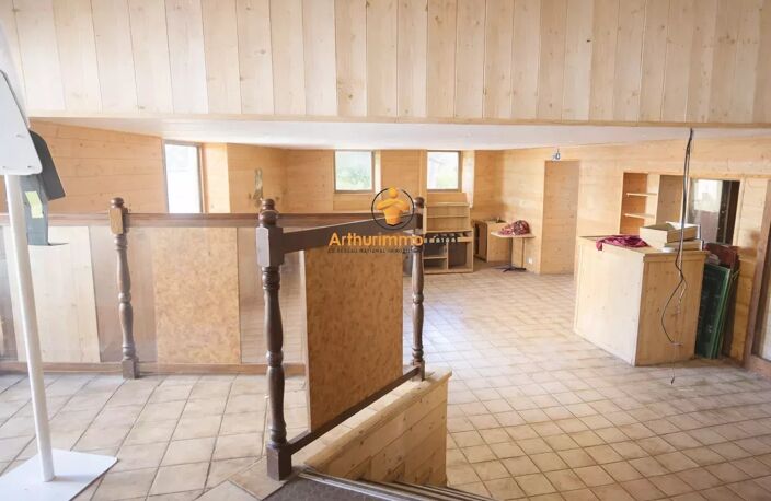 CAUTERETS – PLEIN CENTRE – ENSEMBLE IMMOBILIER À FORT POTENTIEL — photo 4
