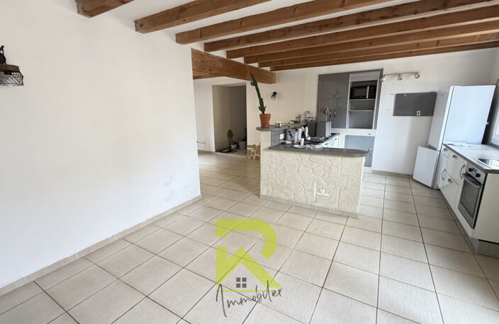A Florensac   Spacieux appartement F7 avec grandes terrasses — photo 4
