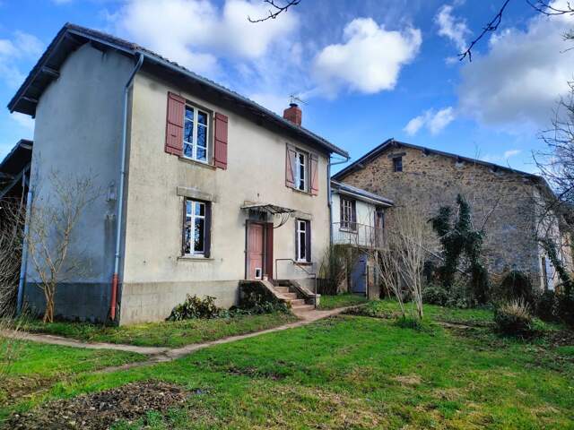 Ferme à Saint-Laurent-sur-Gorre — photo du bien
