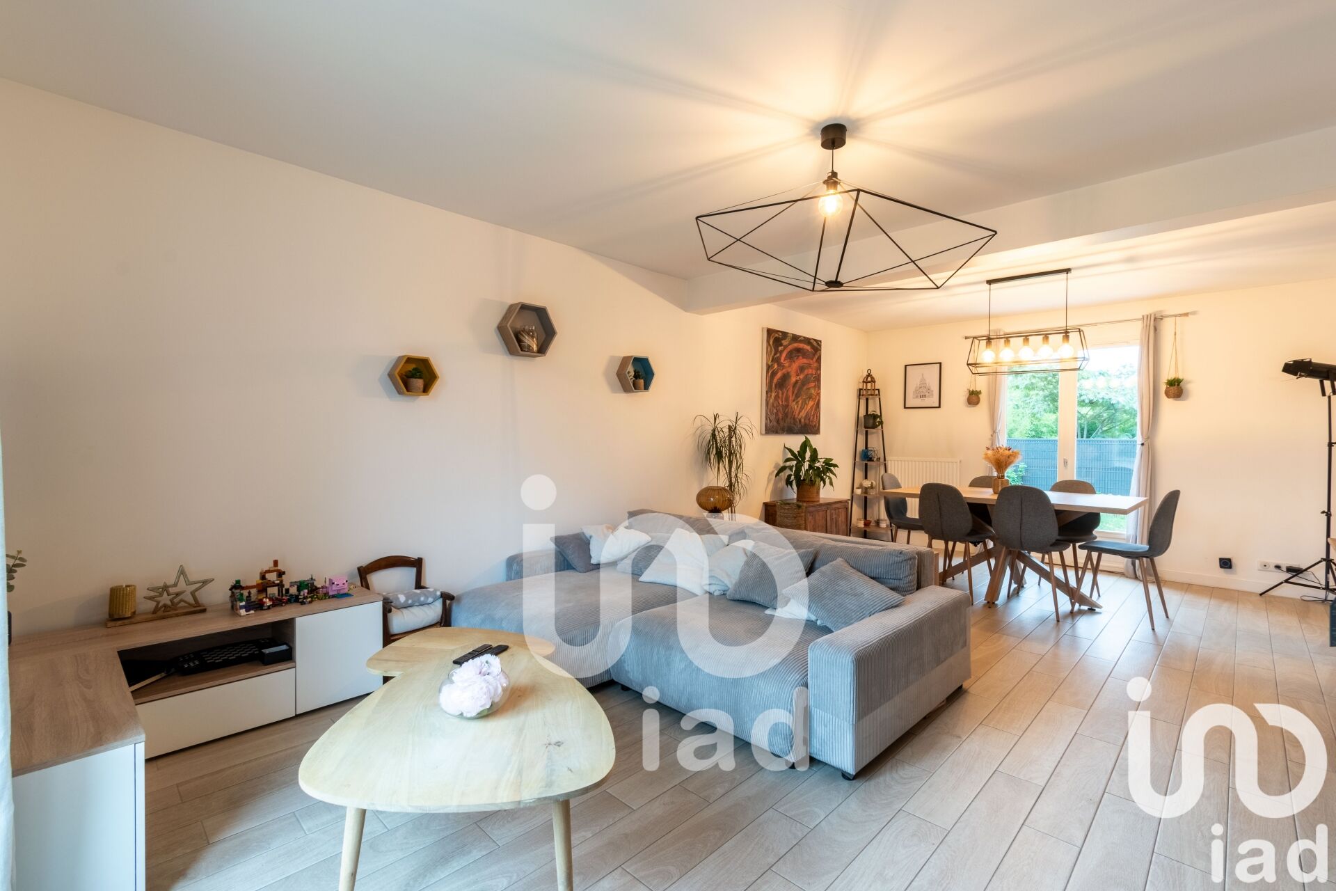 Vente Maison/villa 5 pièces - Photo 2