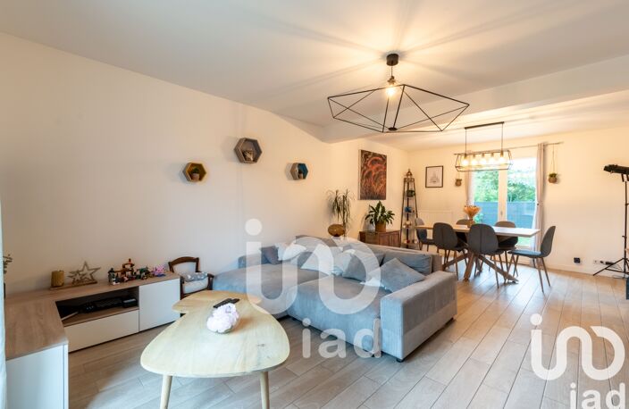 Vente Maison/villa 5 pièces — photo 2
