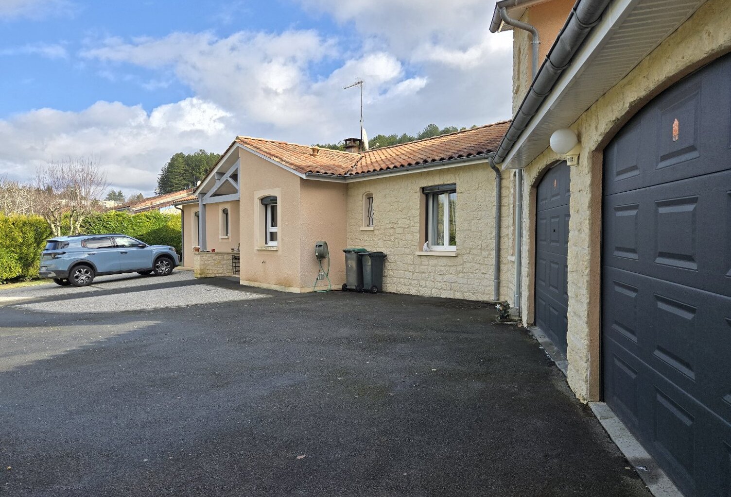 Maison contemporaine — photo 1
