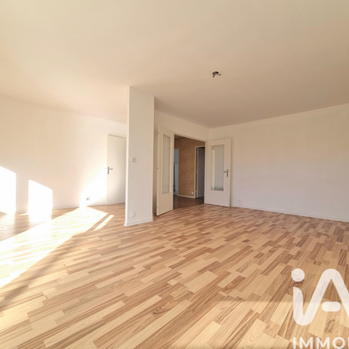 Appartement 4 pièces 310000 €