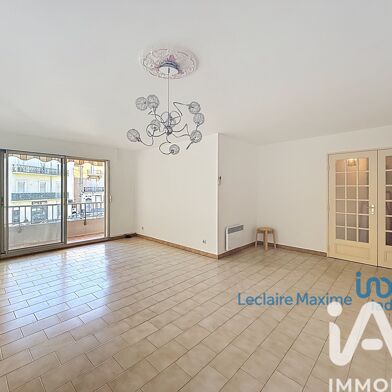 Appartement 4 pièces 160000 €