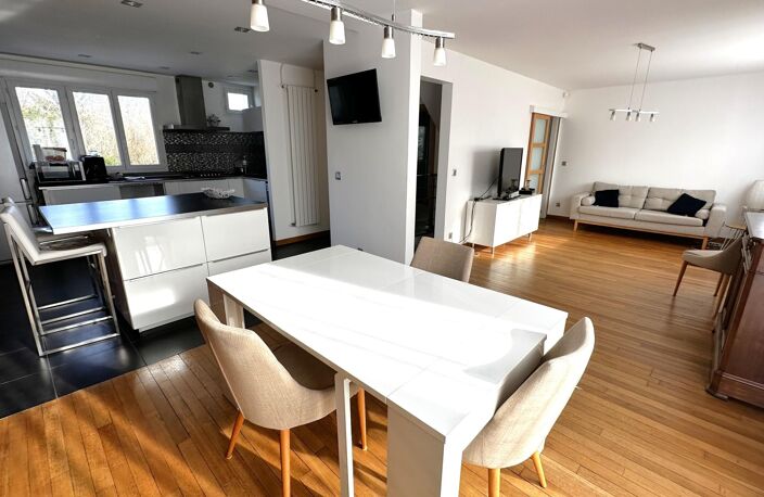 Deux maison en une, prête à vivre ou louer — photo 2