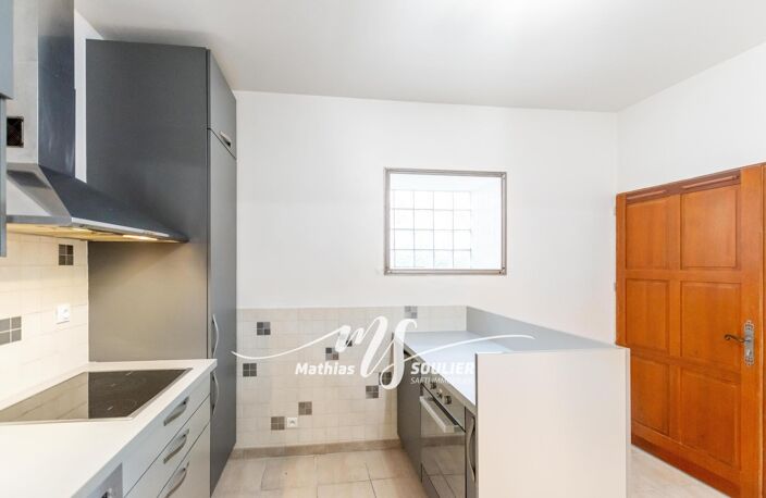 T3 duplex rénové de 63.74 m² proche centre Rousset — photo 3