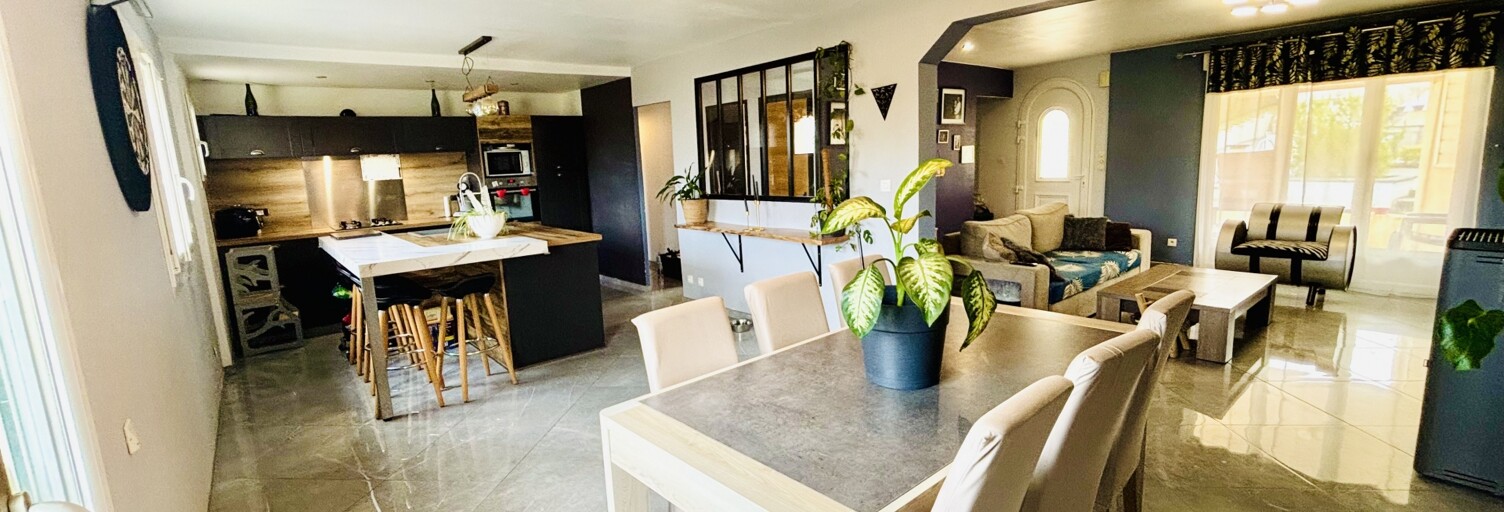 Maison 4 Pièces 119 m² à vendre à La Grandville (08700)