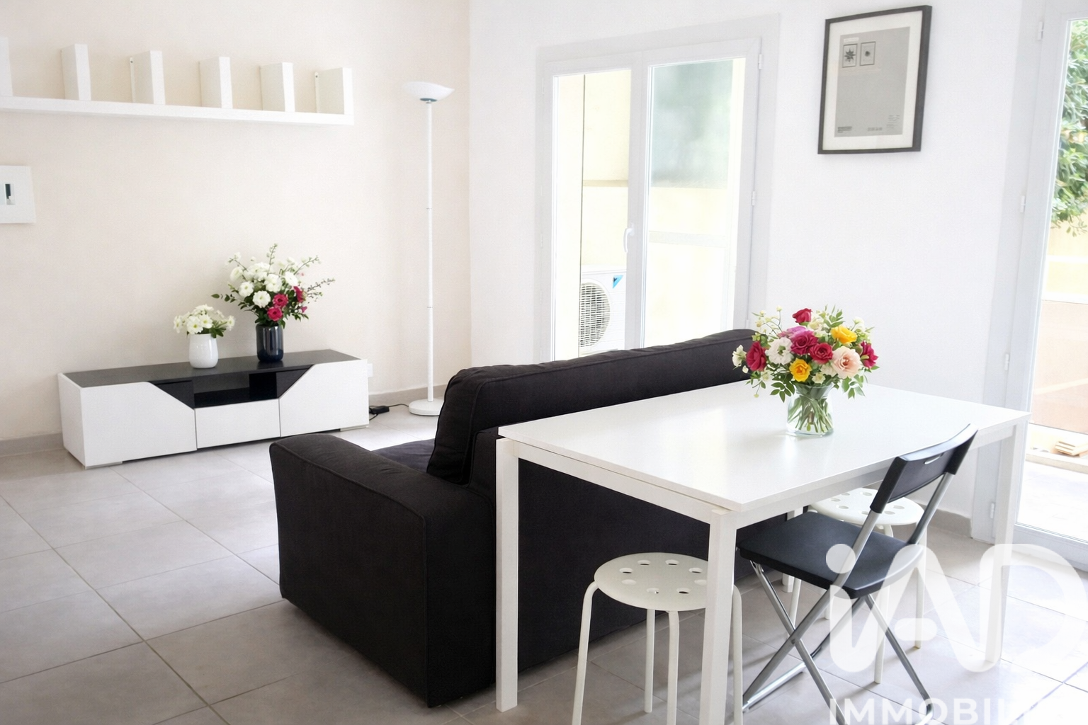 Vente Appartement 2 pièces - Photo 2
