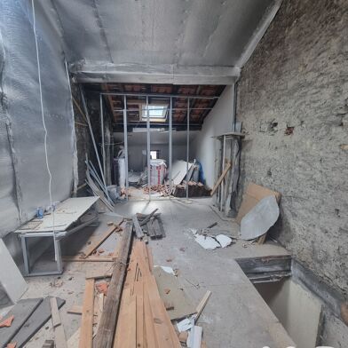 Immeuble  108000 €