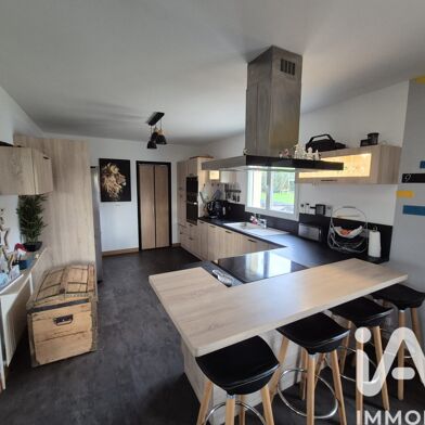 Maison 5 pièces 379000 €