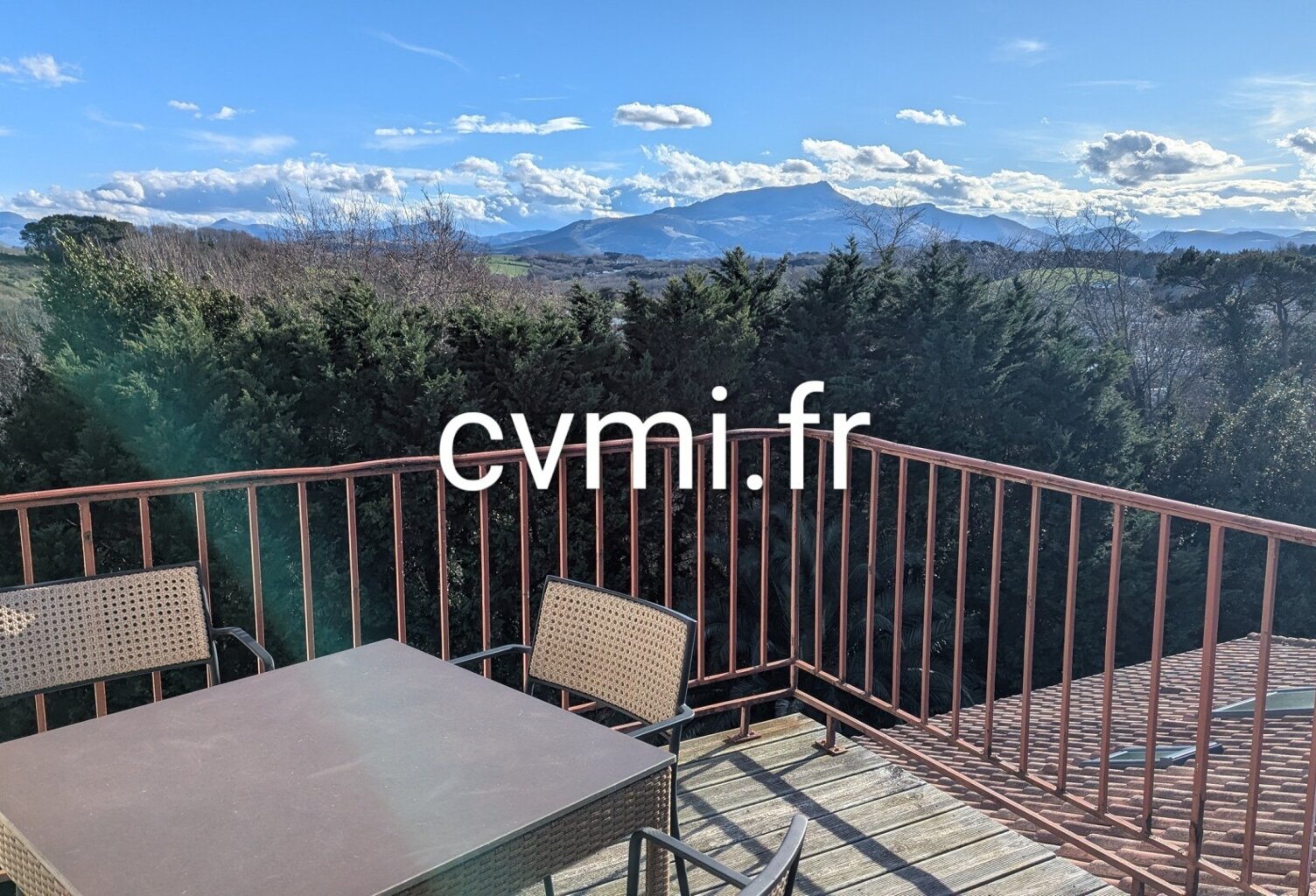 Appartement St Jean de Luz, vue mer et montagne — photo 1