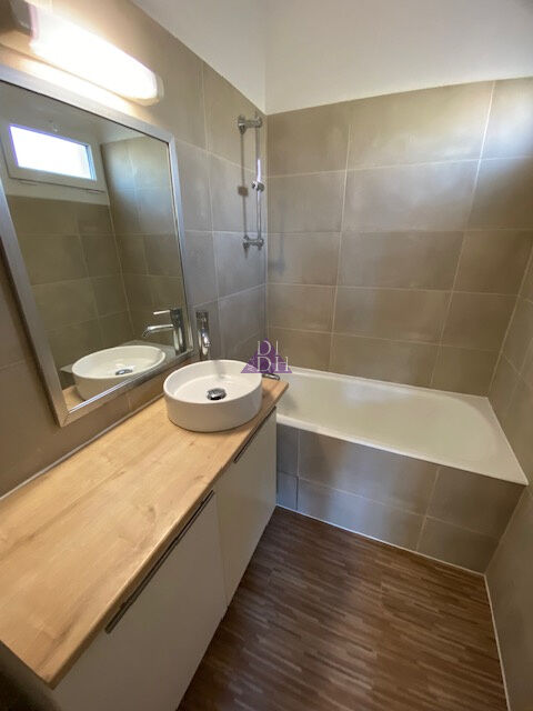 Appartement  T1 à louer Bormes-les-Mimosas 83230