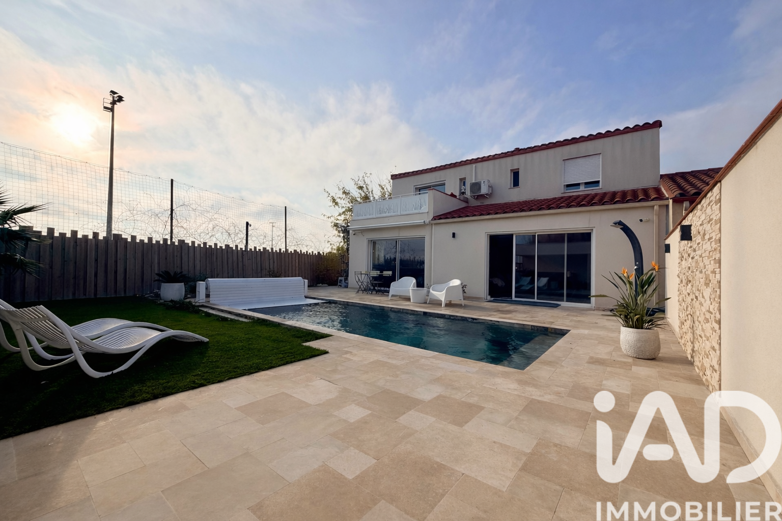 Perpignan - 246m² - 9p. - 7ch.