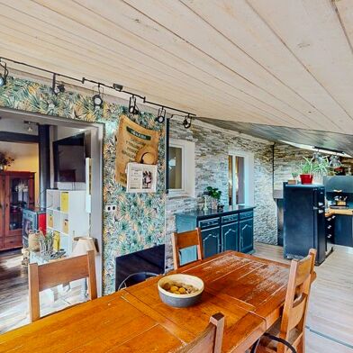 Appartement 4 pièces 255000 €