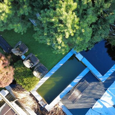 Maison 12 pièces 749000 €