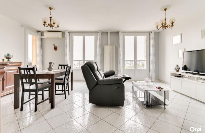 Appartement  à vendre T3/4 secteur Saint tronc viager occupé  13010 — photo 2