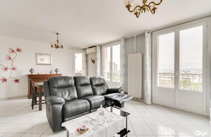 Appartement  à vendre T3/4 secteur Saint tronc viager occupé  13010 — photo 3
