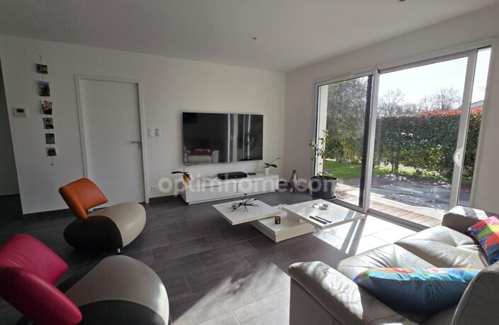 Villa contemporaine d’exception – 160 m² - 6 pièces à SAUCATS (33) — photo 4