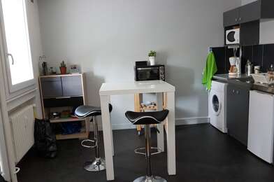 Appartement 2 pièces 540 €