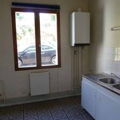 Appartement 2 pièces 551 €