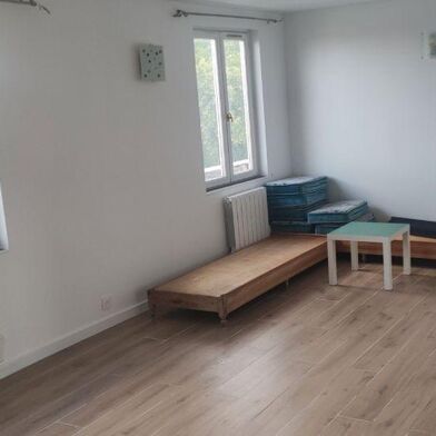 Appartement 3 pièces 950 €