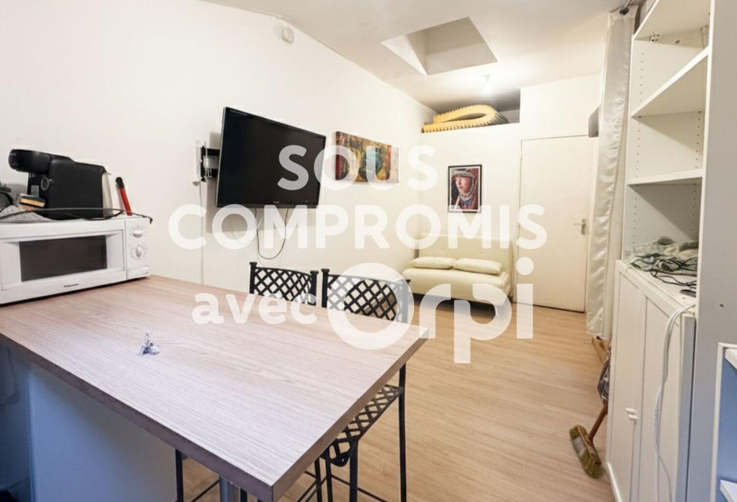 Appartement À Vendre — photo 1