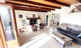 Maison 5 Pièces 123 m² à vendre à Reillanne (04110)