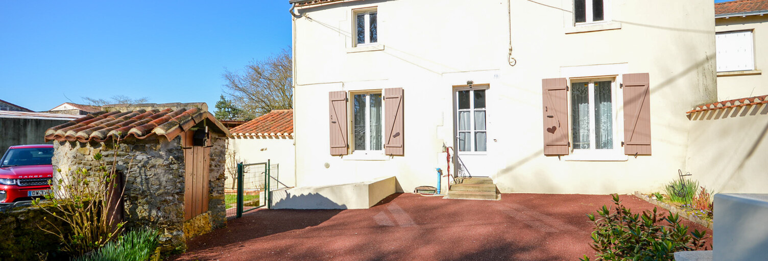 Maison 5 Pièces 130 m² à vendre à Chantonnay (85110)