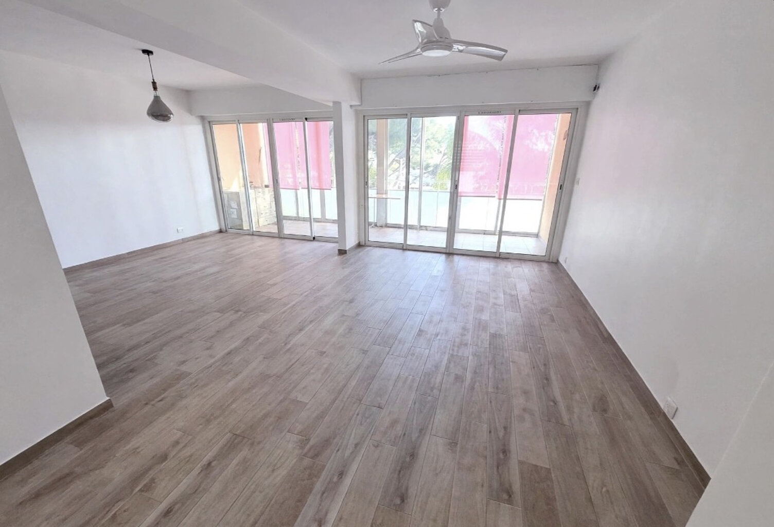 70 m2 de standing / 2 chambres / mer & port, plage à 2 minut — photo 1