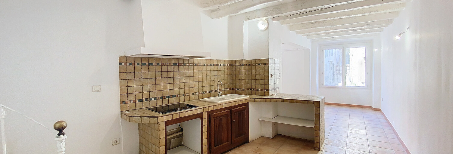 Maison 5 Pièces 130 m² à louer à Vallabrègues (30300)