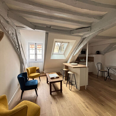 Appartement 2 pièces 775 €