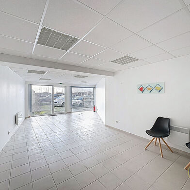 Commerce 1 pièces 107150 €