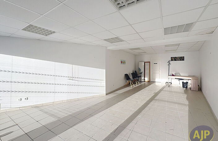 Local commercial CASSY Lanton — photo 2