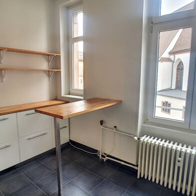 Appartement 3 pièces 1172 €