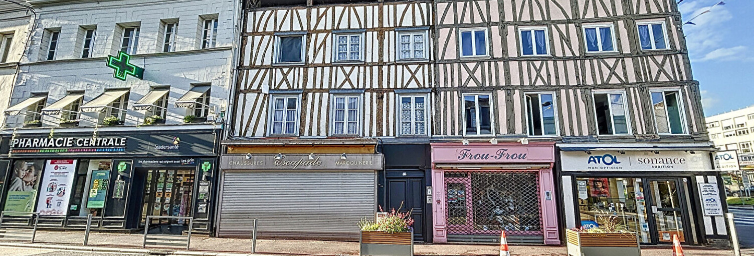 Immeuble  260 m² à vendre à Darnétal (76160)