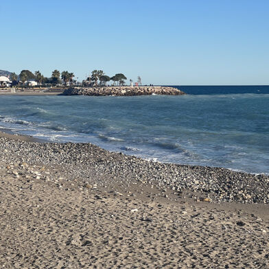 Commerce  410000 €