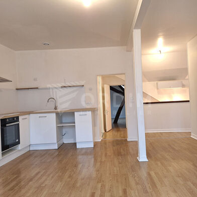 Appartement 3 pièces 540 €