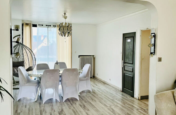 Maison avec 6 chambres, proche centre ville. — photo 2