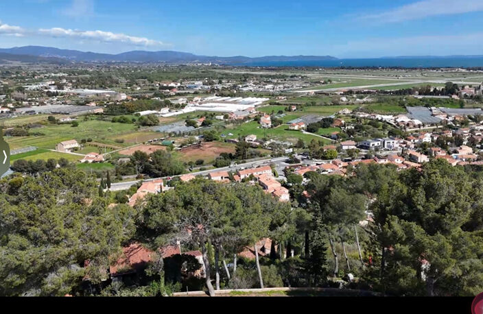 Maison Hyeres  9 pièce(s)  390 M2   1700 M 2 terrain — photo 2