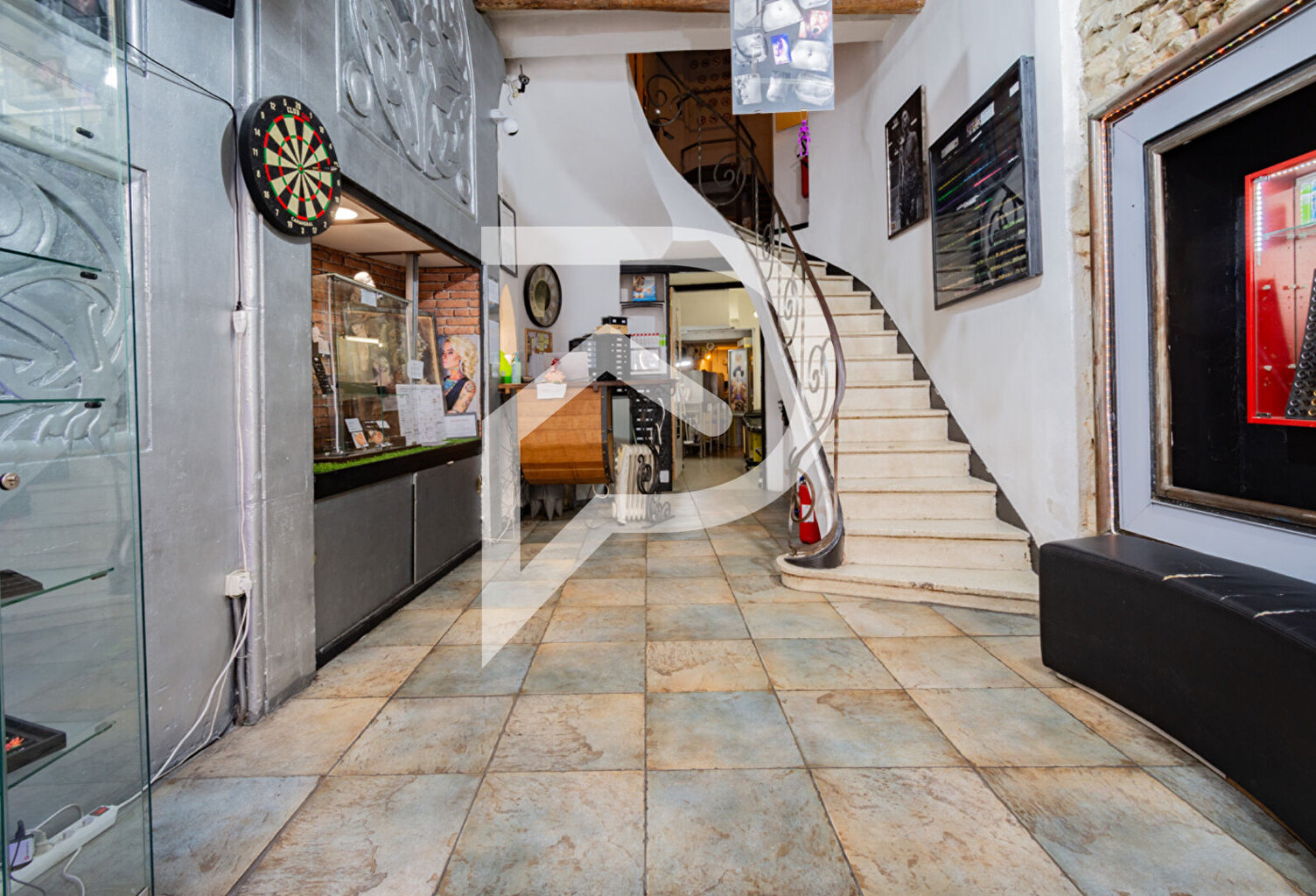 VENTE FOND DE COMMERCE 50M2 RUE DE ROME . — photo 1