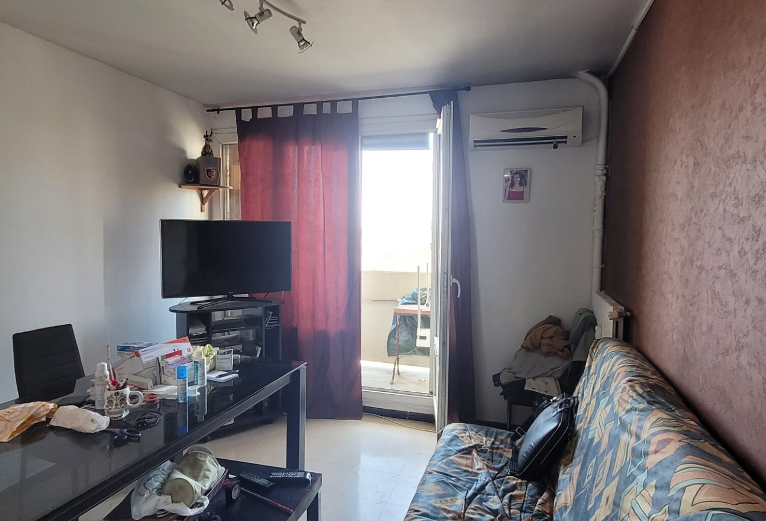 Appartement T2 de 46 m2 TOULON CLARET Saint ANNE — photo 1