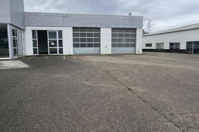 Commerce  1700000 €