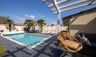 Maison 7 Pièces 208 m² à vendre à Santeny (94440)