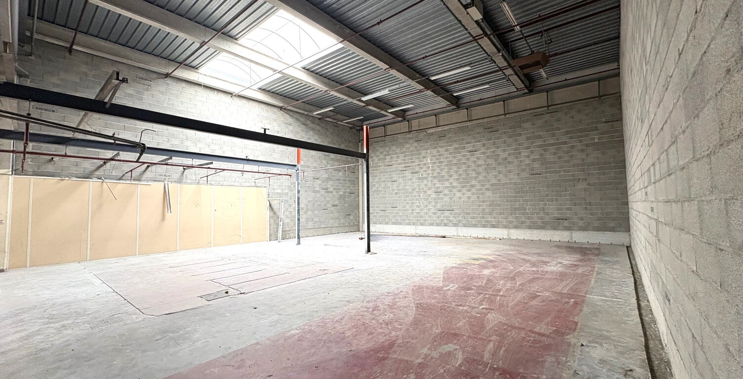Dpt 26 Drome - Valence - A vendre - Local professionnel — photo 1