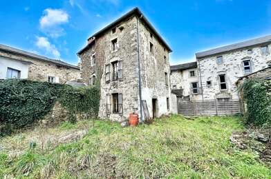 Maison 10 pièces 77000 €